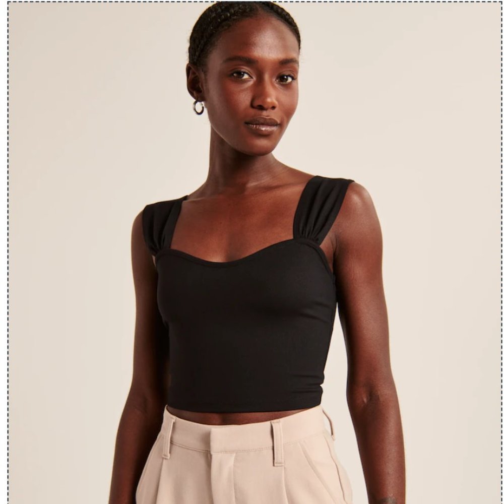 Abercrombie Seamless Fabric Sweetheart Top